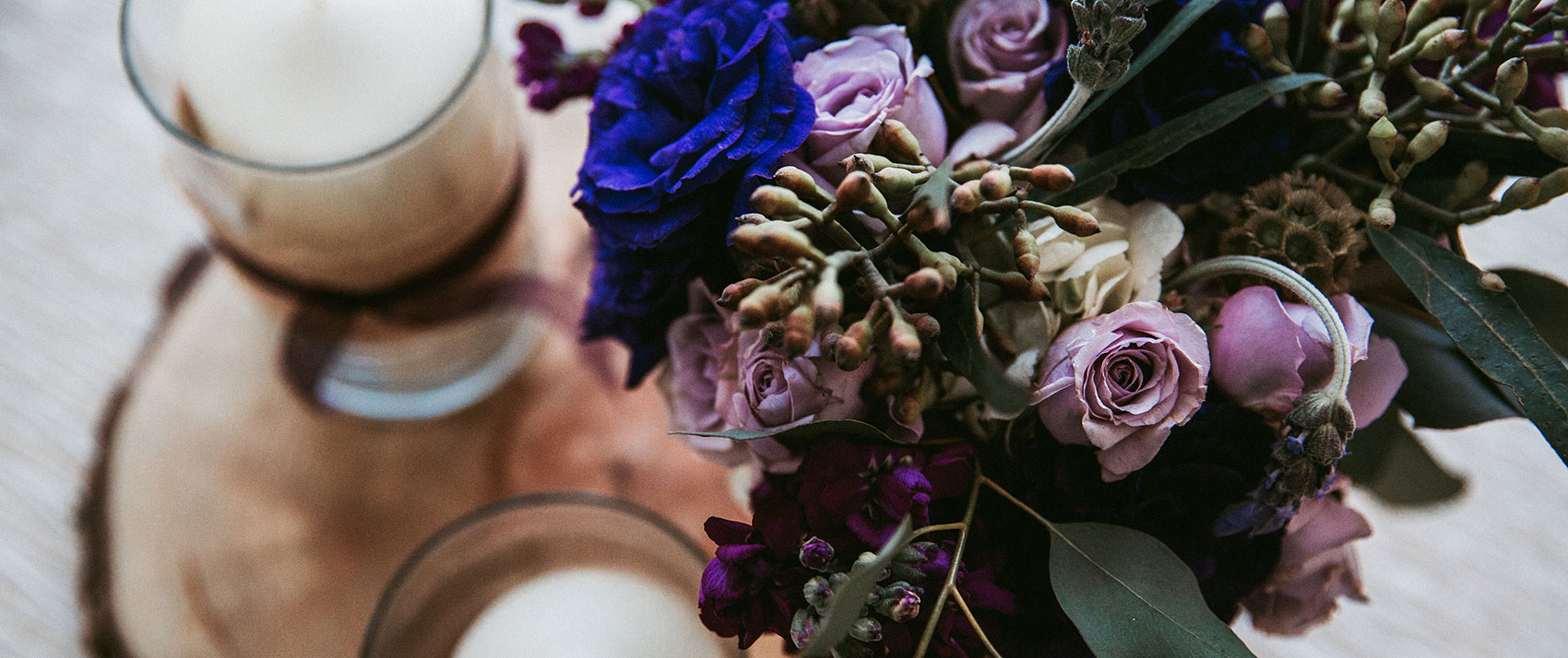 wedding table flower arrangement